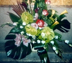 Aranjament Floral in Vas Cale, Anthurium, Orhidee