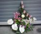 imagine 1 aranjament floral in vas lalele mov, orhidee, anthurium alb 197