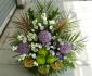 imagine 2 aranjament floral in vas alium, lisianthus, anthurium 246